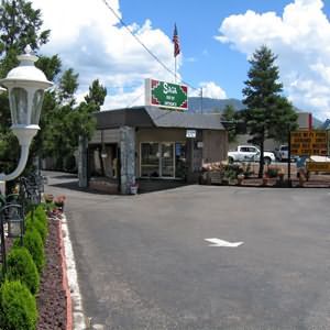 BUDGET HOST INN SAGA MOTEL
