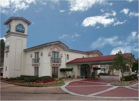 Baymont Inn & Suites Longview