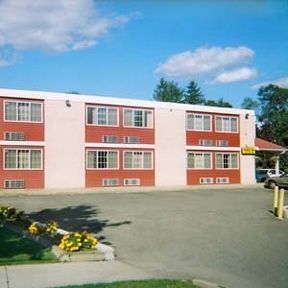 BUDGET INN BATH