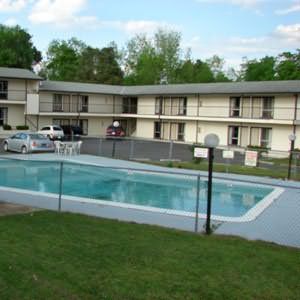 BUDGET INN SELMA